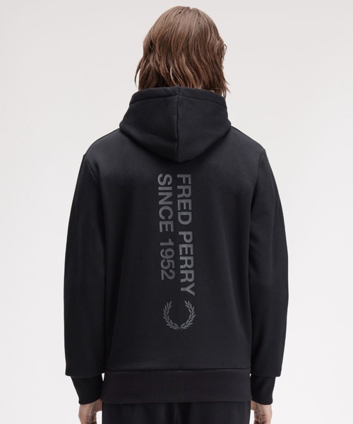 FRED PERRY（フレッドペリー） パーカー Bold Branding Hooded