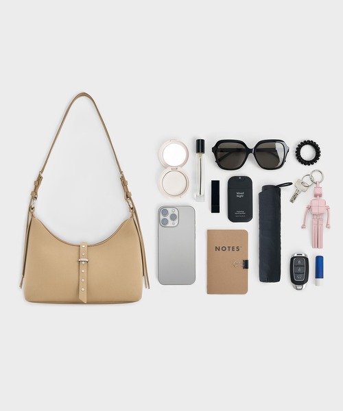 CHARLES ＆ KEITH（チャールズ&キース） ショルダーバッグ バッグ Lark