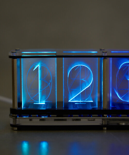 インテリア時計 RGB TUBE CLOCK RGB Tube Clock チューブクロック / Uncommon Carry / DETAIL