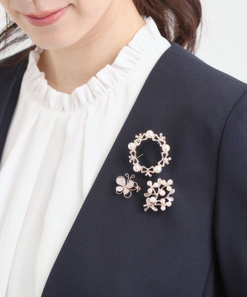 SHOO・LA・RUE（シューラルー） ブローチ 「セレモニー」3点セット