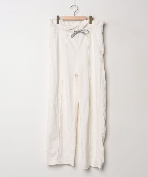 PUMA（プーマ） ジャージパンツ MEDIUM ベージュ レディース