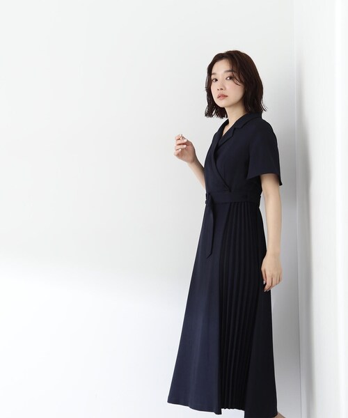 「NATURAL BEAUTY BASIC」 半袖ワンピース SMALL ネイビー レディースの画像