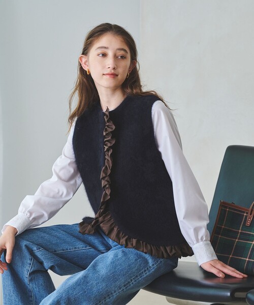 【新品　未使用】ユナイテッドアローズ　イレギュラーフリルベスト　ジレ UNITED ARROWS（ユナイテッドアローズ）の「P イレギュラー