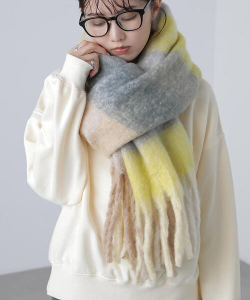 ☆新品未使用☆LOCALLY グレー チェック柄 ストール ☆新品未使用☆locally チェック柄ストール グレー イエロー 大判