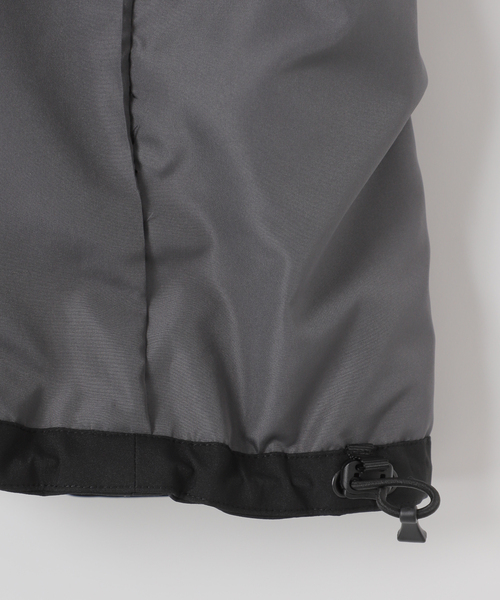 B.C STOCK（ベーセーストック） マウンテンパーカー ウインド