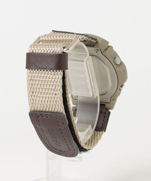 「CASIO」 デジタル腕時計 - ベージュ メンズ_画像2