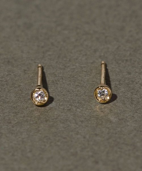 ピアス 入学式 「K18」ベーシック一粒ダイヤモンドピアス/金属アレルギー対応「動画あり」 レディース メンズの画像