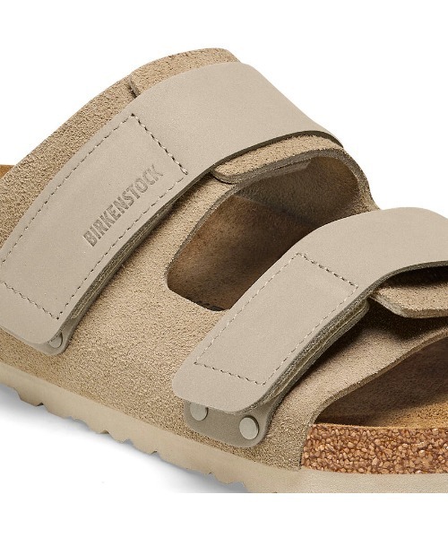 BIRKENSTOCK Uji ベージュ サンダル BIRKENSTOCK / Uji - Suede (Taupe)