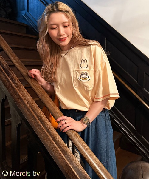 tシャツ 「 Miffy / ミッフィー 」70周年記念Tシャツ　WNI レディース メンズ DOUBLE NAME tシャツ 「miffy 70th」DOUBLE ショート丈ポケット