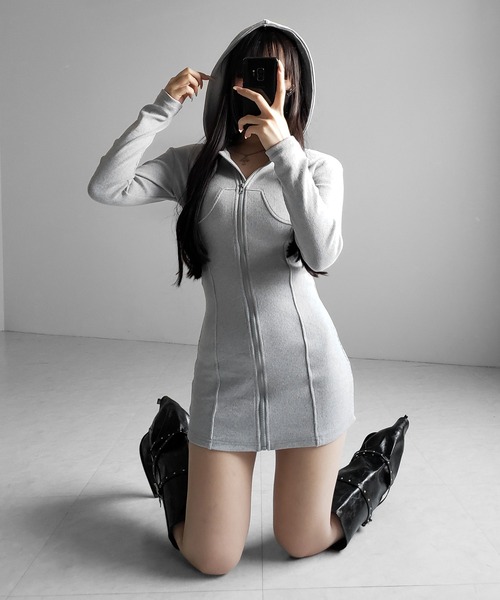 me+em select（ミームセレクト） ワンピース 「 2color 」フーディ