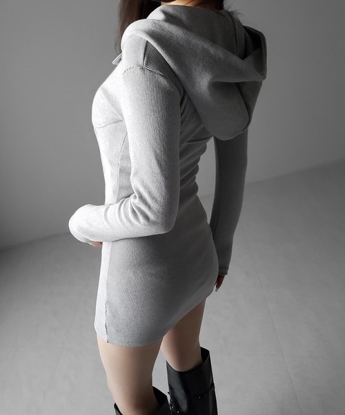 me+em select（ミームセレクト） ワンピース 「 2color 」フーディ