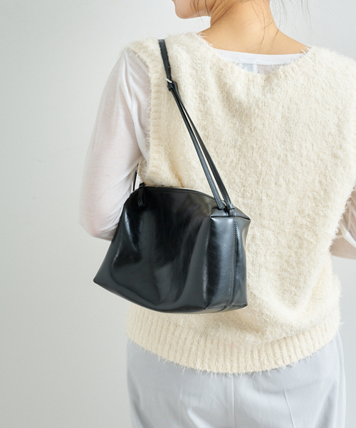 U by SPICK&SPAN（ユーバイスピックアンドスパン） ショルダーバッグ