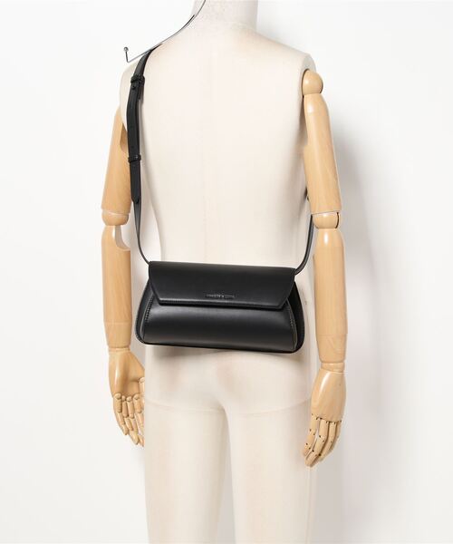 CHARLES ＆ KEITH（チャールズ&キース） 「CHARLES & KEITH