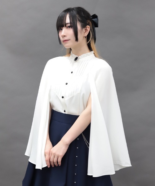 d*2様 イノセントワールド トランプボタンブラウス　当時物　日本製　生成り色 NIBBLE POISON（ニブルポイズン） ブラウス シャツ ブローチ付ケープ