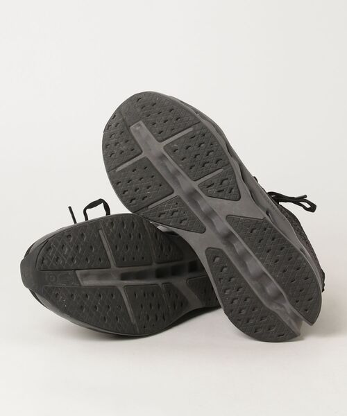 On（オン） Cloudsurfer Max ローカットスニーカー 26cm ブラック