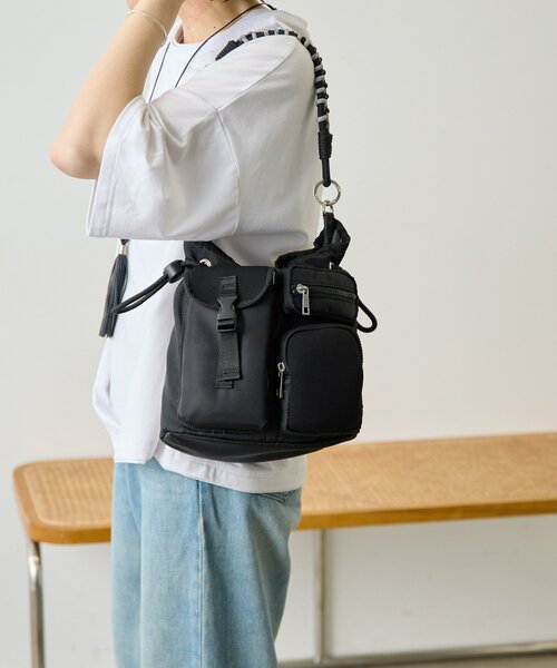 ear PAPILLONNER（イア パピヨネ） ショルダーバッグ バッグ 「ouchi