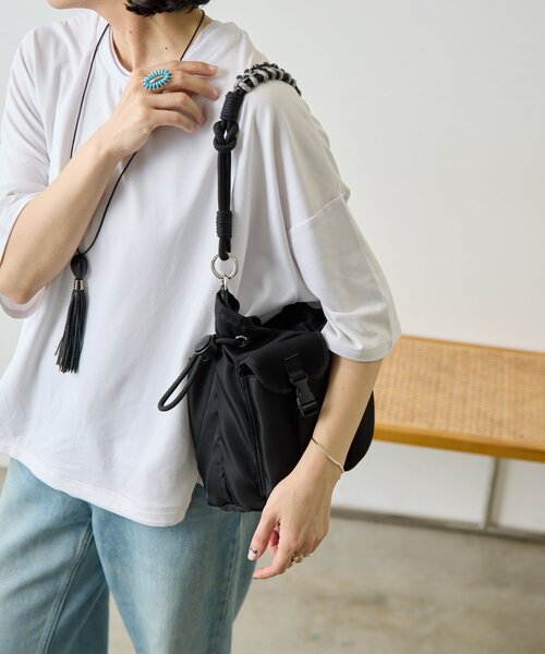 ear PAPILLONNER（イア パピヨネ） ショルダーバッグ バッグ 「ouchi