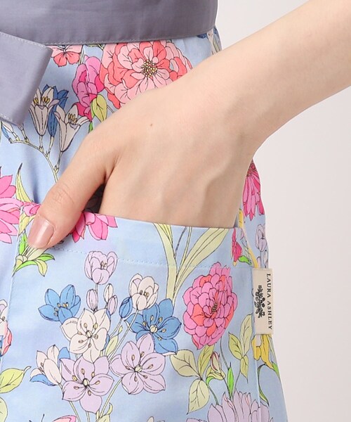 LAURA ASHLEY（ローラアシュレイ） エプロン 「70周年セレブ
