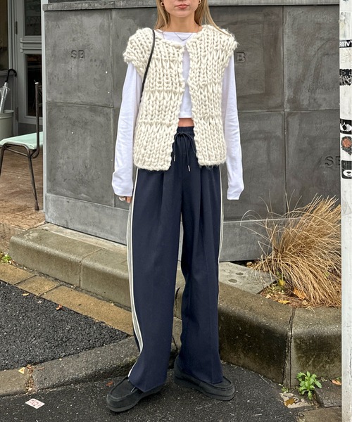 「feepur」 ニットベスト MEDIUM オフホワイト レディース