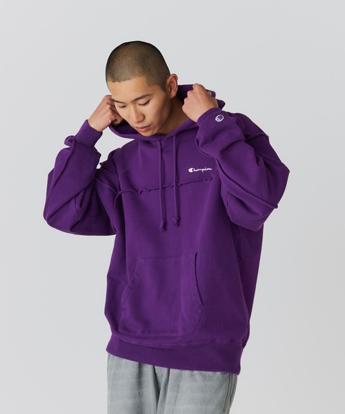 Champion チャンピオン直営店限定パーカー 正規品・新品タグ付き・未使用 Champion（チャンピオン） パーカー 「Champion/チャンピオン」直営