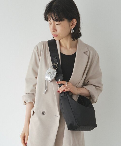 russet（ラシット） チャーム カラビナ付き レザーミニポーチ型