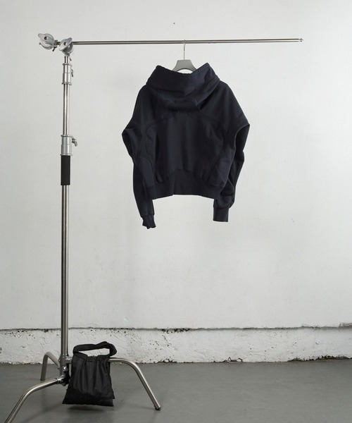 NVRFRGT（ネヴァーフォーゲット） パーカー PANELLED ZIP UP HOODIE