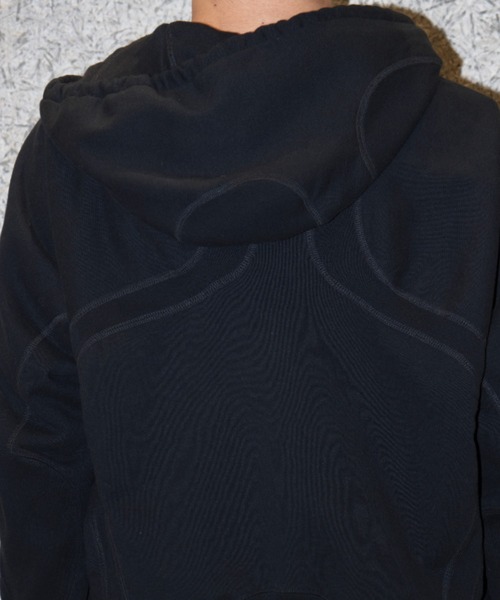 NVRFRGT（ネヴァーフォーゲット） パーカー PANELLED ZIP UP HOODIE