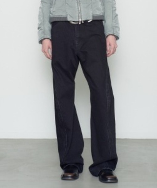 NVRFRGT（ネヴァーフォーゲット） ジーンズ 3D TWISTED JEANS メンズ
