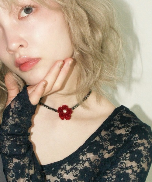 musubore（ムスボレ） チョーカー 「 select 」red flower bees choker