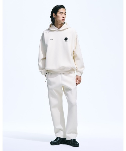 F.C.Real Bristol（エフシーレアルブリストル） tシャツ TECH SWEAT