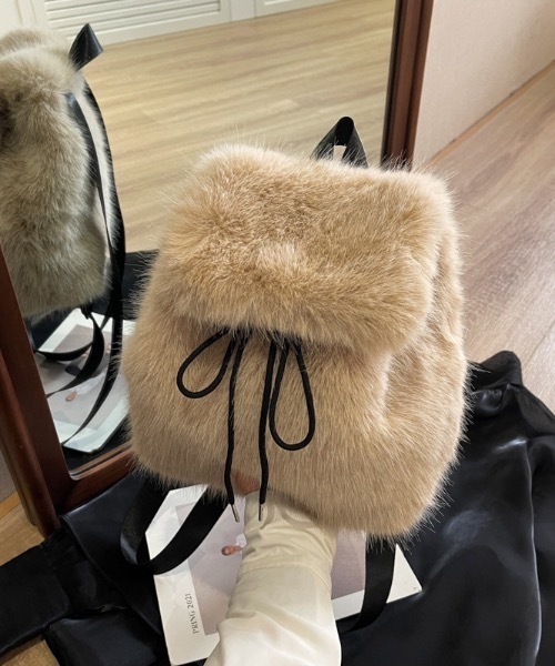 pyornim（ピョルニム） デイバック リュック ふわふわ フェイクファー