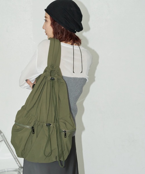 「Auntie Rosa Holiday」 リュック FREE ベージュ レディース_画像4