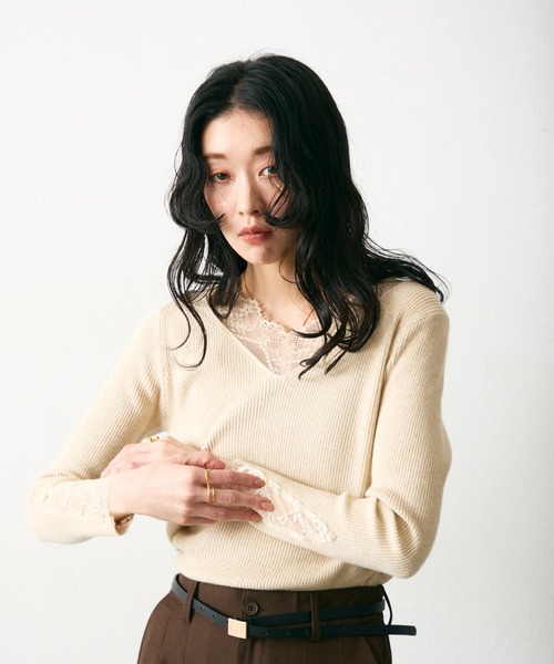 tシャツ フェアリーレースVネックリブトップス レディース : ZOZOTOWN