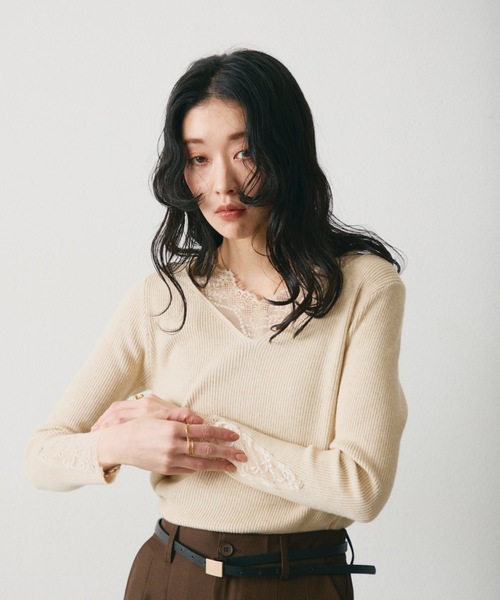 tシャツ フェアリーレースVネックリブトップス レディース : ZOZOTOWN