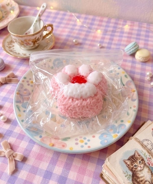 FLANEEK. おもちゃ マルチケーキ水感スクイーズ : ZOZOTOWN Yahoo!店