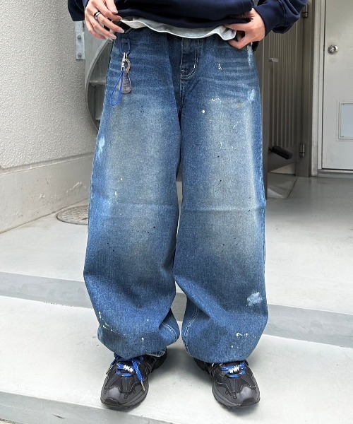 Chikashitsu+ ジーンズ 「Chikashitsu +」painted buggy denim