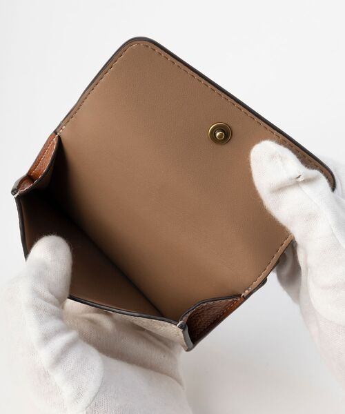 COACH 財布 エッセンシャル ミニ トライフォールド ウォレット