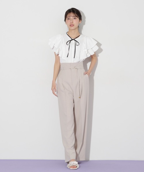 ハイウエストフレアパンツ半額未使用タグ付きJILL STUARTジルスチュアート ベルト付きハイウエストスラックスパンツ | JILL by JILL STUART