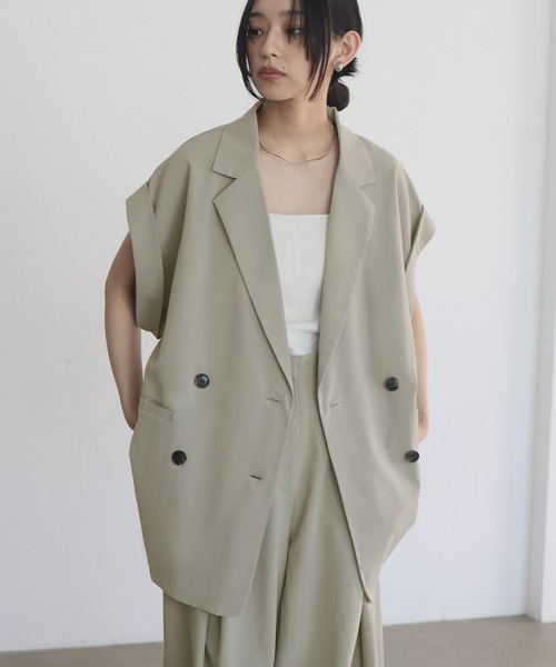 【美品】machatt ラムファージレ　グレー　ボリューム感◎　ポケット　グレー Eimee Law ベスト ジレ レースレイヤード ダブルボタンジレ