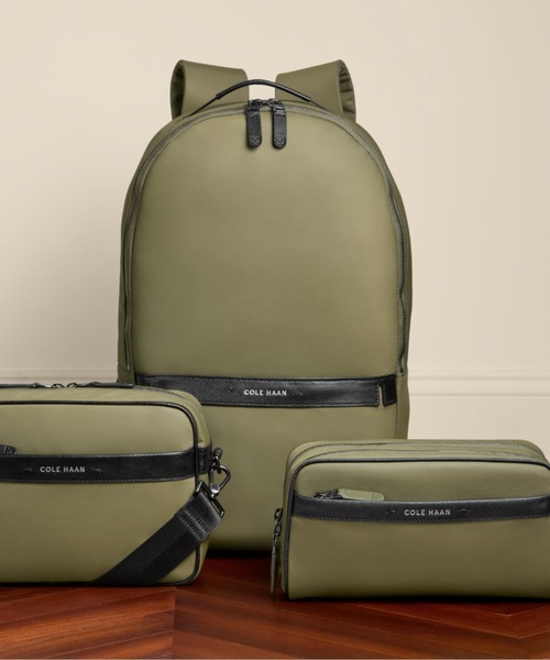 COLE HAAN（コールハーン） デイバック リュック カールソン バック
