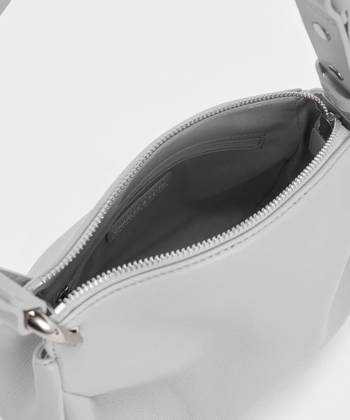 「CHARLES \u0026 KEITH」 ショルダーバッグ M クリーム レディースの画像