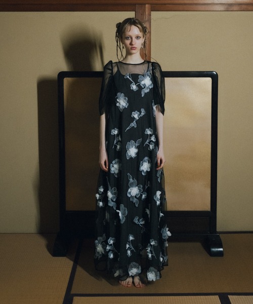 et.UNiVER ドレス 3D Floral A-line Dress : ZOZOTOWN Yahoo!店 - 通販