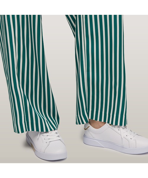 TOMMY HILFIGER（トミー・ヒルフィガー） パンツ フルイドストライプ