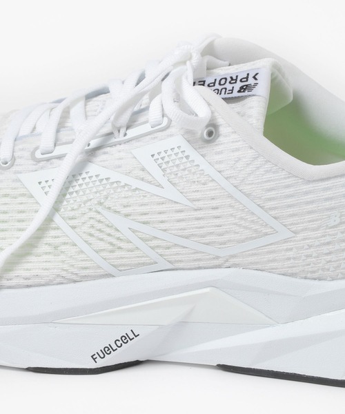 LAKOLE スニーカー 「New Balance/ニューバランス」FuelCell