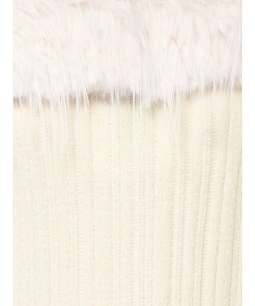 M me eme オフショルファープリーツワンピース 白 Off shoulder fur pleated onepiece(eme10731) – M me eme