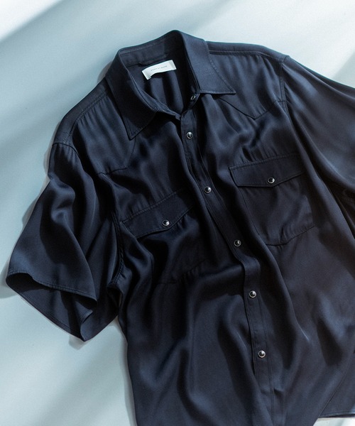 【新品未使用】ADAM ET ROPE' ショートスリーブ シャツ ジャケット黒 ADAM ET ROPE'（アダムエロペ）の「【再入荷・新色追加
