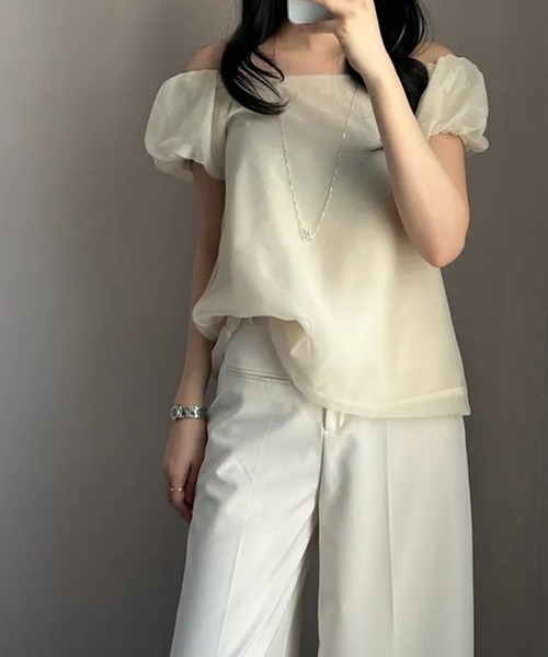 leune（ルネ） ブラウス シャツ パフスリーブシアーオフショルブラウス
