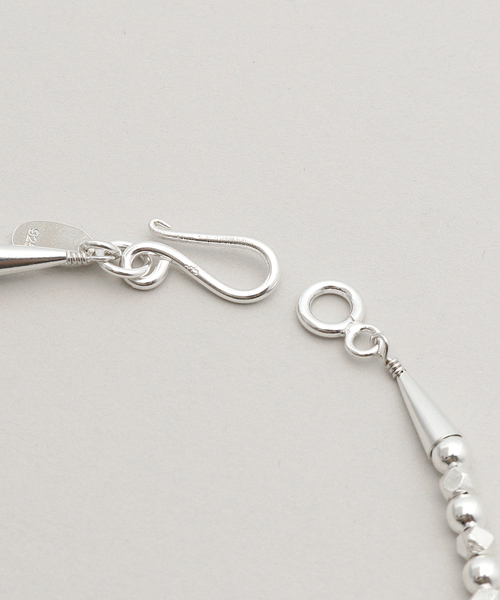 ネックレス 「quip queint/クイップ クエイント」 prism middle necklace レディースの画像
