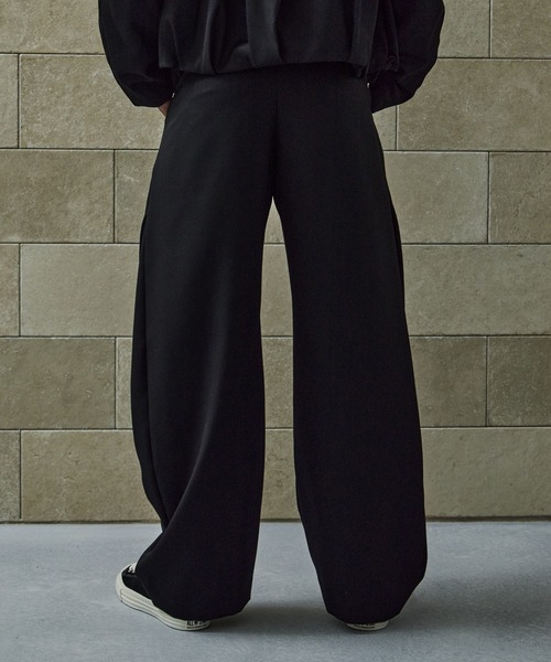 CONZ スラックス CURVE LEG TROUSERS GABA メンズ : ZOZOTOWN Yahoo!店