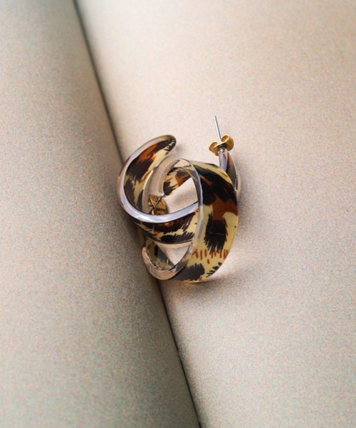 豹柄？フープピアス ARCHIVER ピアス 「RS」「チタンポスト ヒョウ柄フープピアス